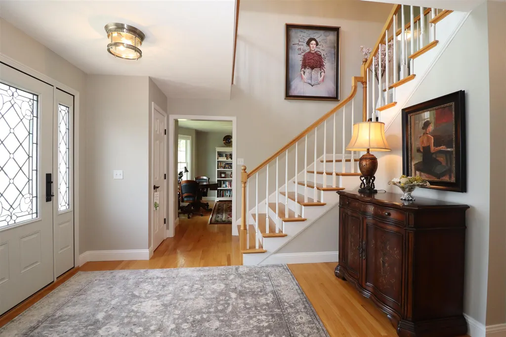 18 Sheffield Street Windham NH 03087