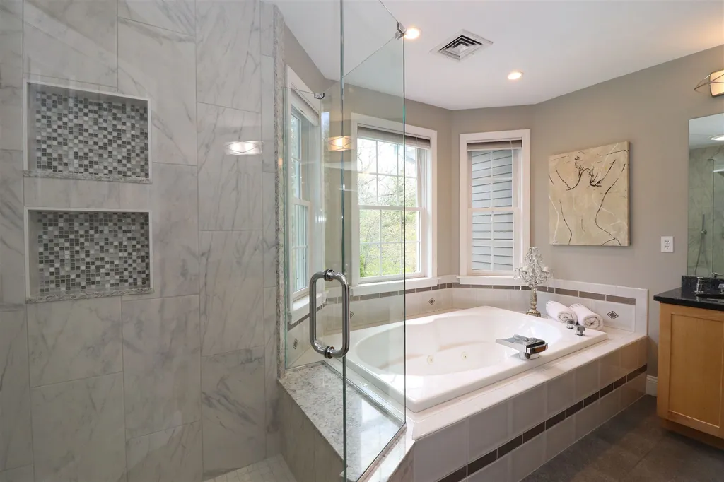 18 Sheffield Street Windham NH 03087