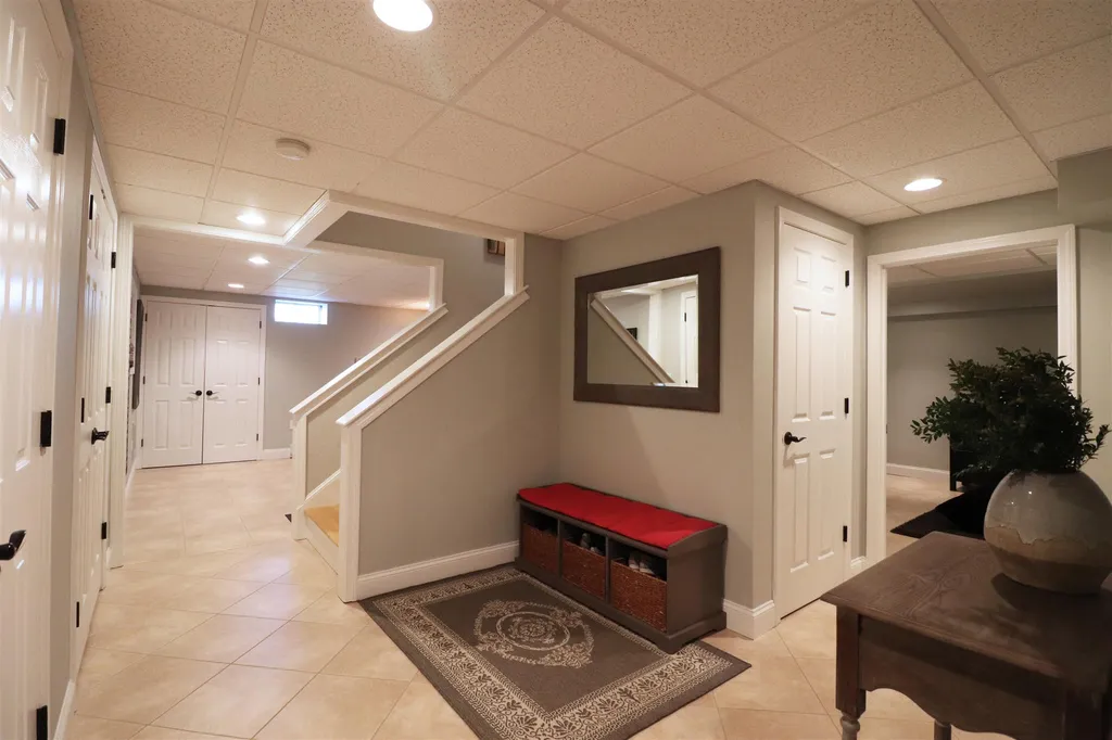 18 Sheffield Street Windham NH 03087