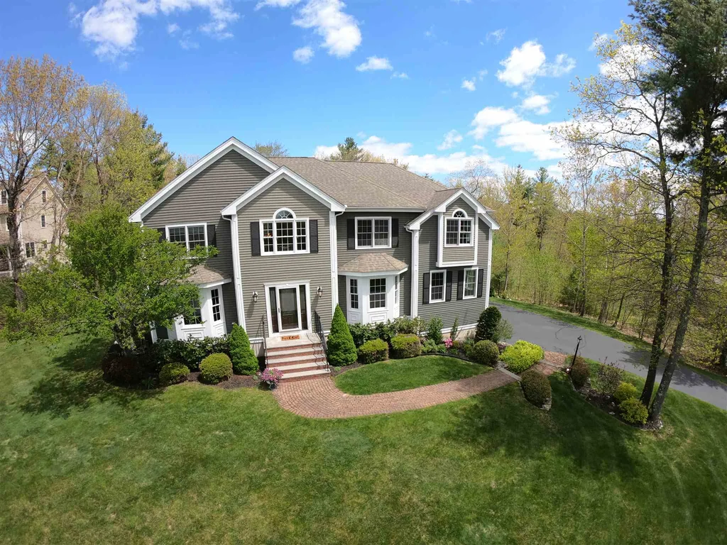 18 Sheffield Street Windham NH 03087