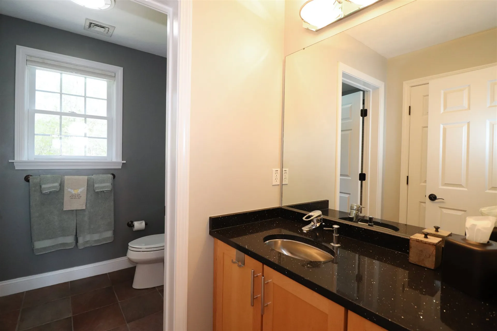 18 Sheffield Street Windham NH 03087