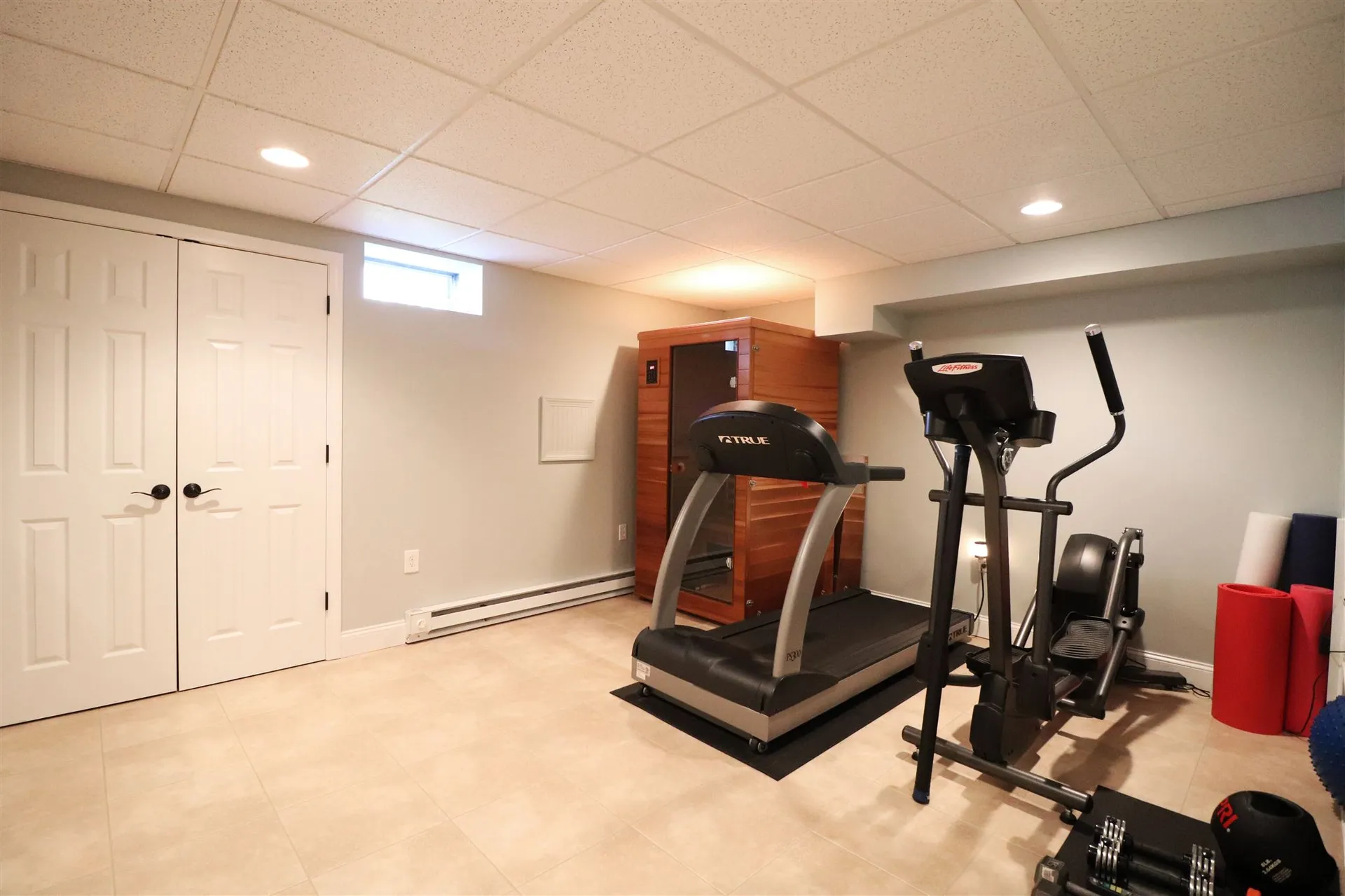 18 Sheffield Street Windham NH 03087