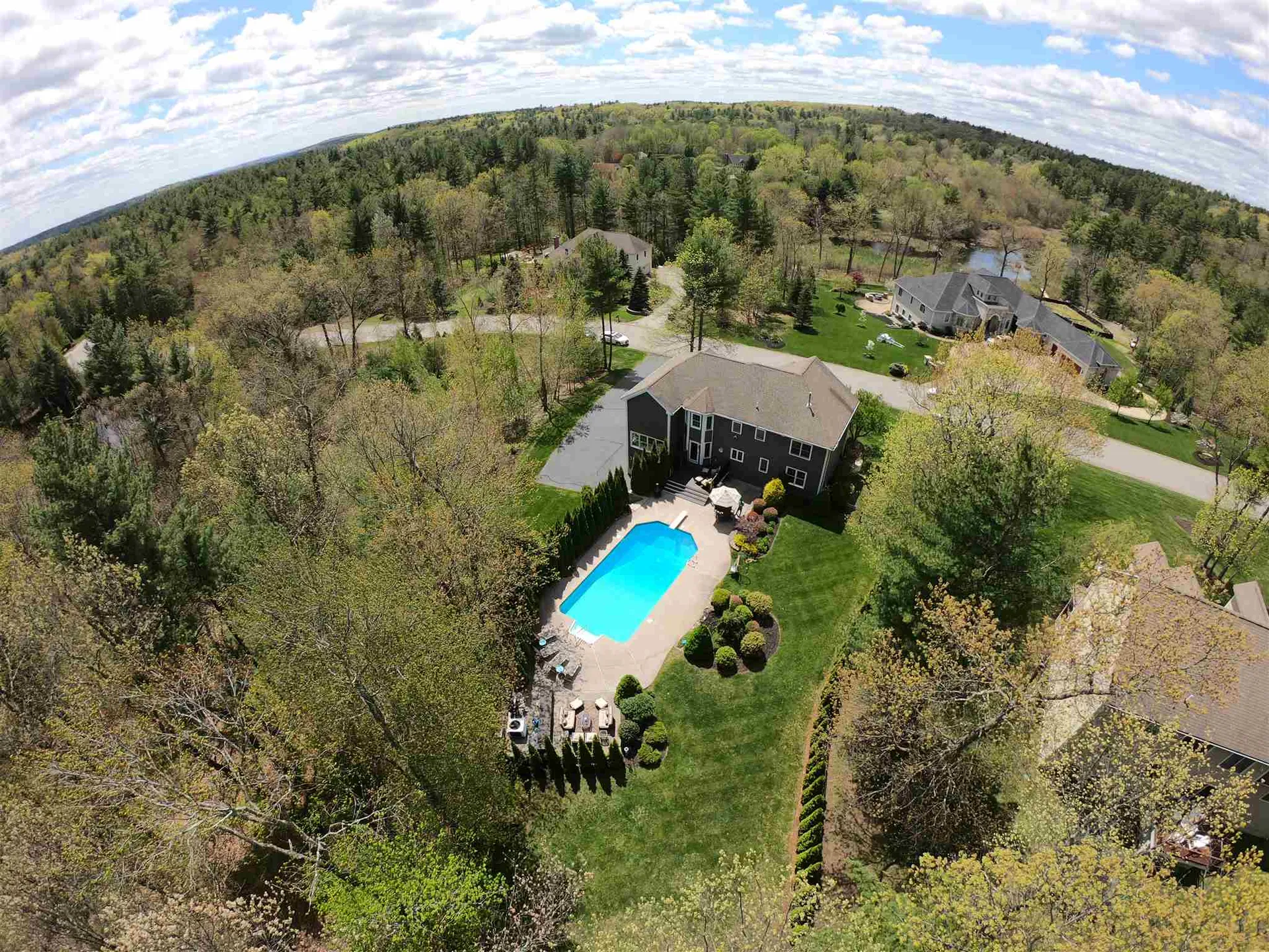 18 Sheffield Street Windham NH 03087