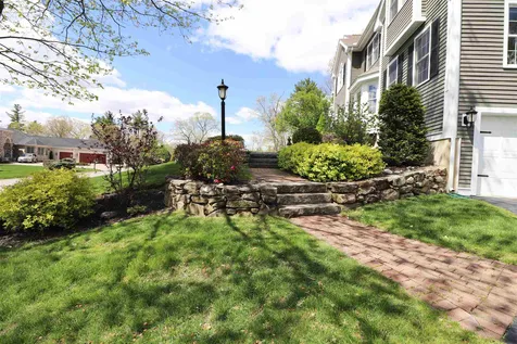 18 Sheffield Street Windham NH 03087