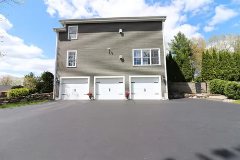 18 Sheffield Street Windham NH 03087
