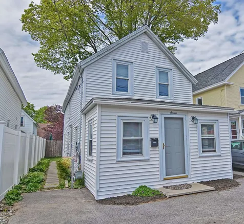 7 Charter Street Exeter NH 03833