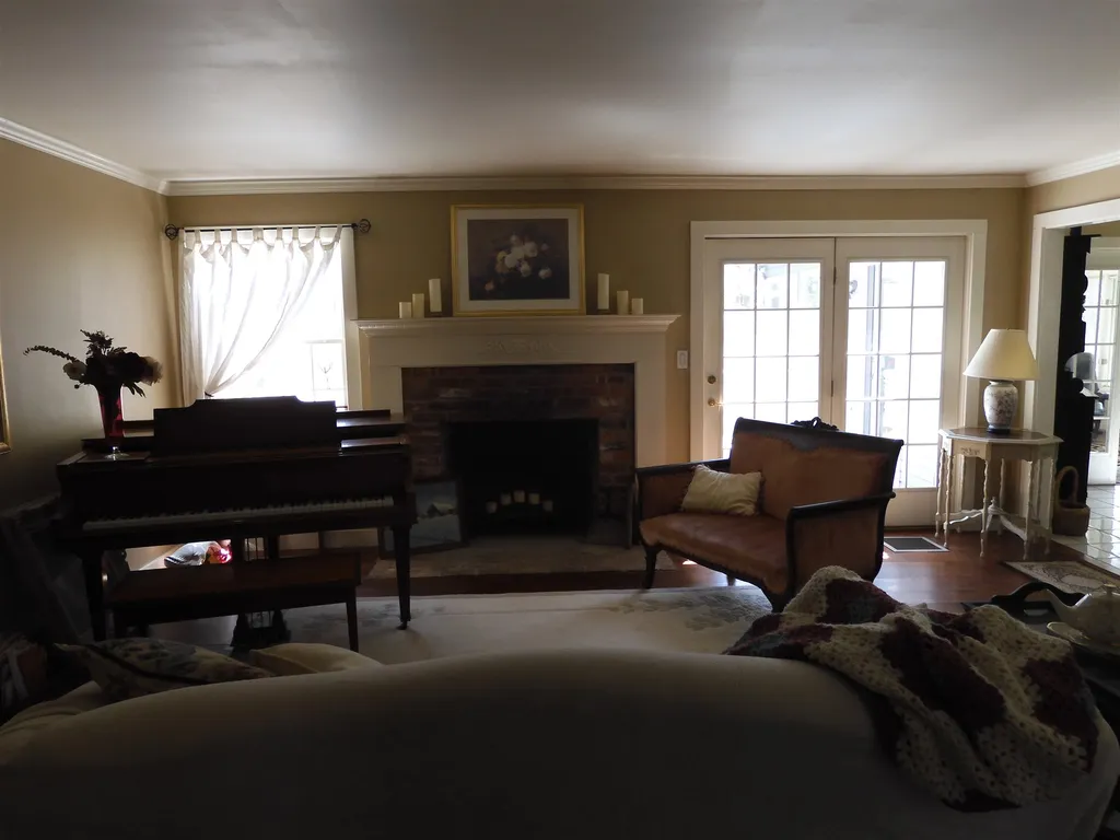 34 Coach Lane Hampton Falls NH 03844