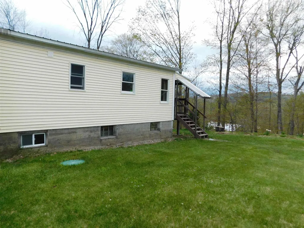 36 Dan Web Road Campton NH 03223