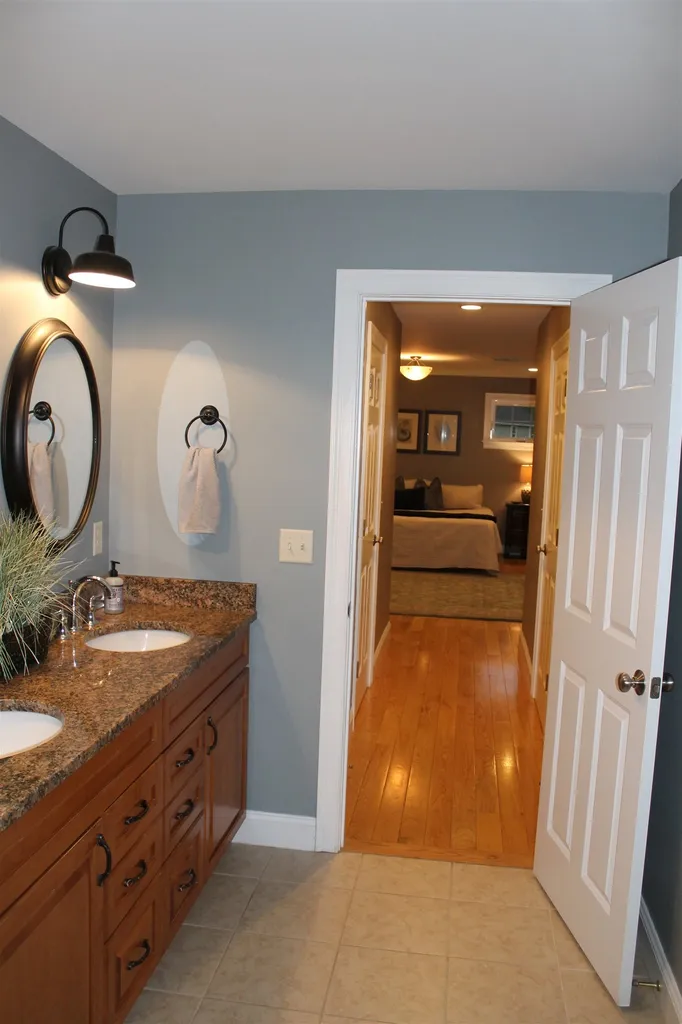 144 Boxwood Lane Dover NH 03820