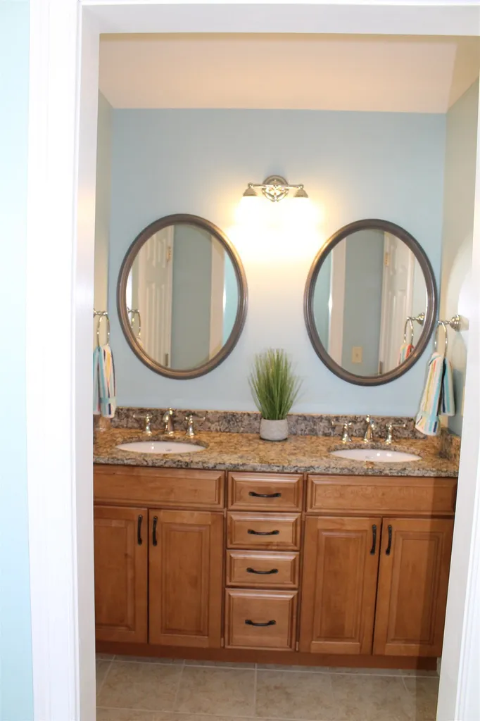 144 Boxwood Lane Dover NH 03820