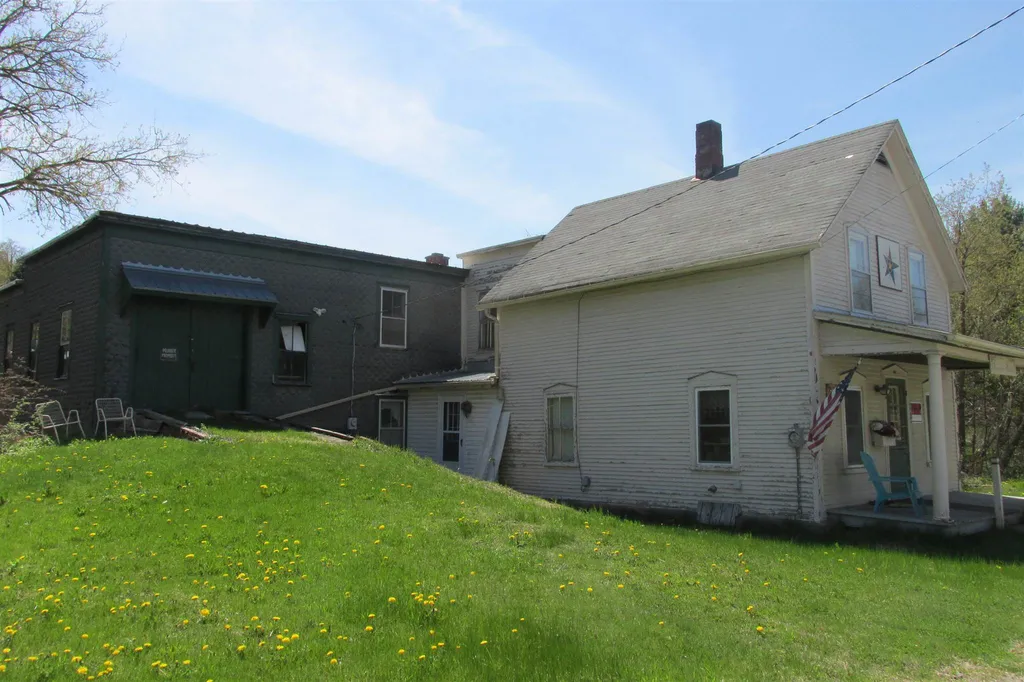 89 River Street Richford VT 05476