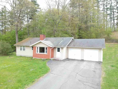 10 Meadow Lane Windsor VT 05089