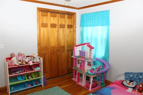 10 Meadow Lane Windsor VT 05089