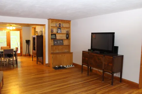10 Meadow Lane Windsor VT 05089