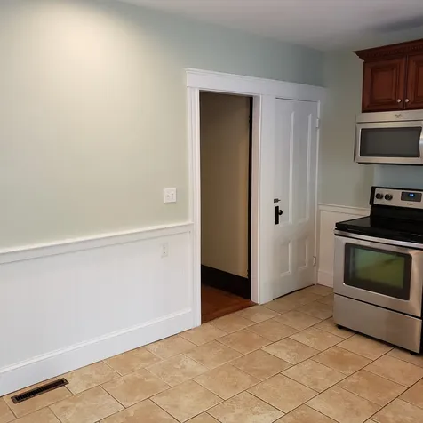 206 Rockland Street Portsmouth NH 03801