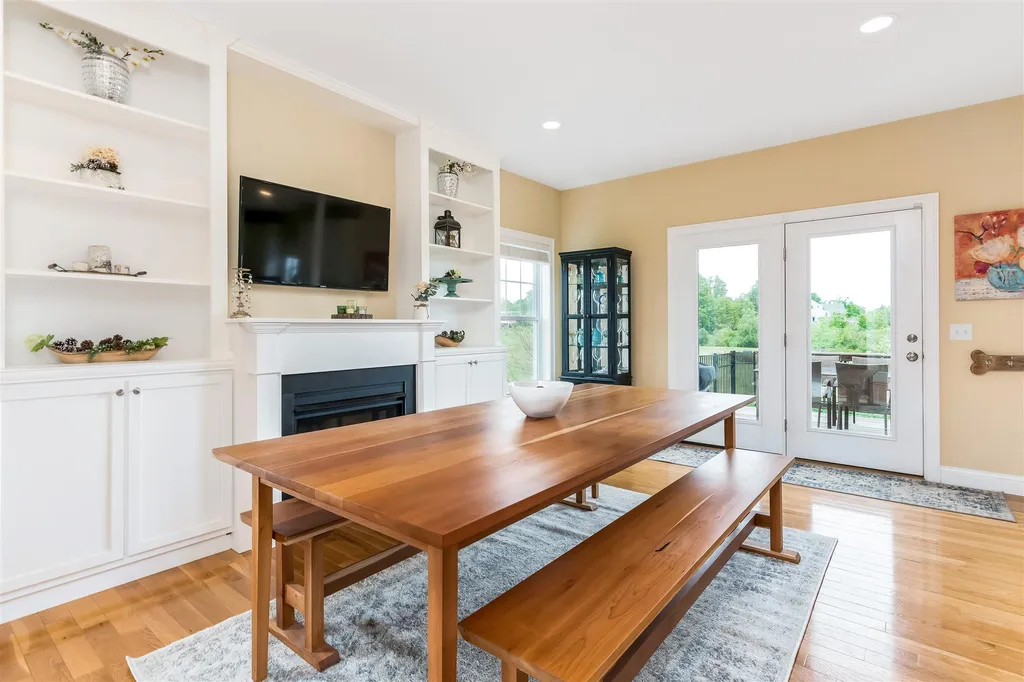 139 Miner Farm Lane Shelburne VT 05482