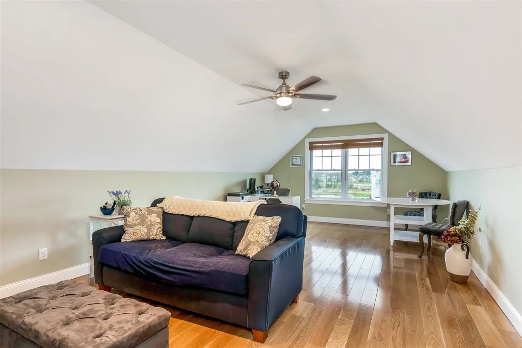 139 Miner Farm Lane Shelburne VT 05482