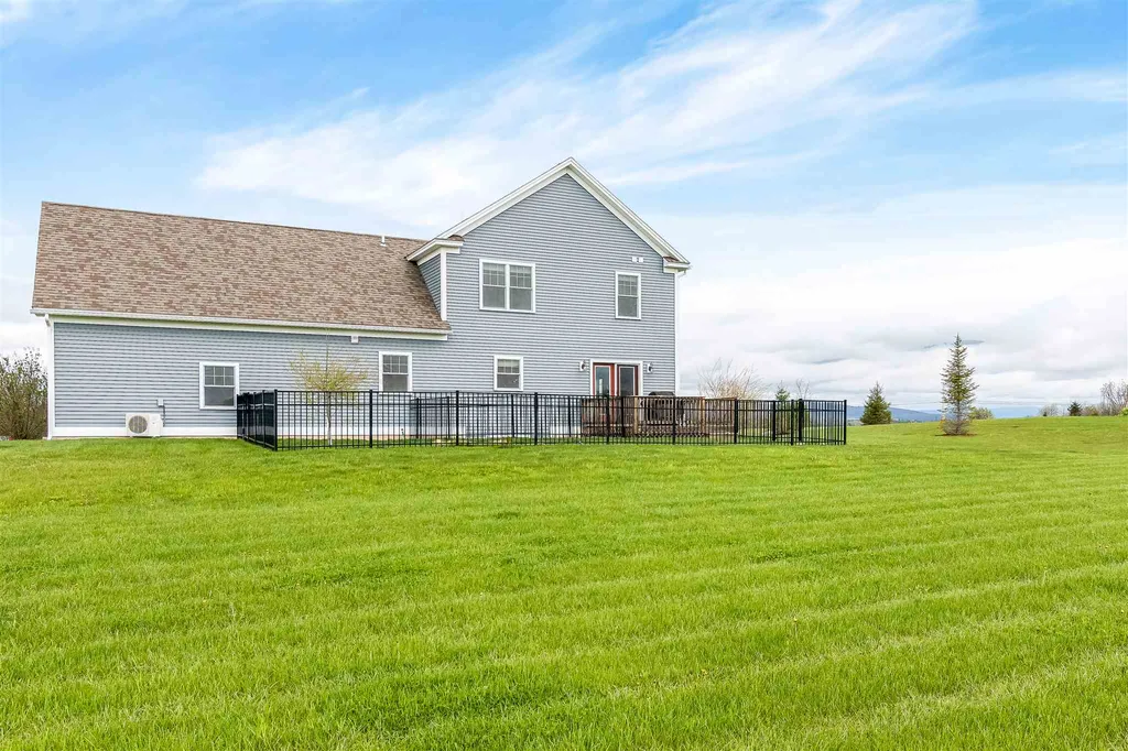 139 Miner Farm Lane Shelburne VT 05482