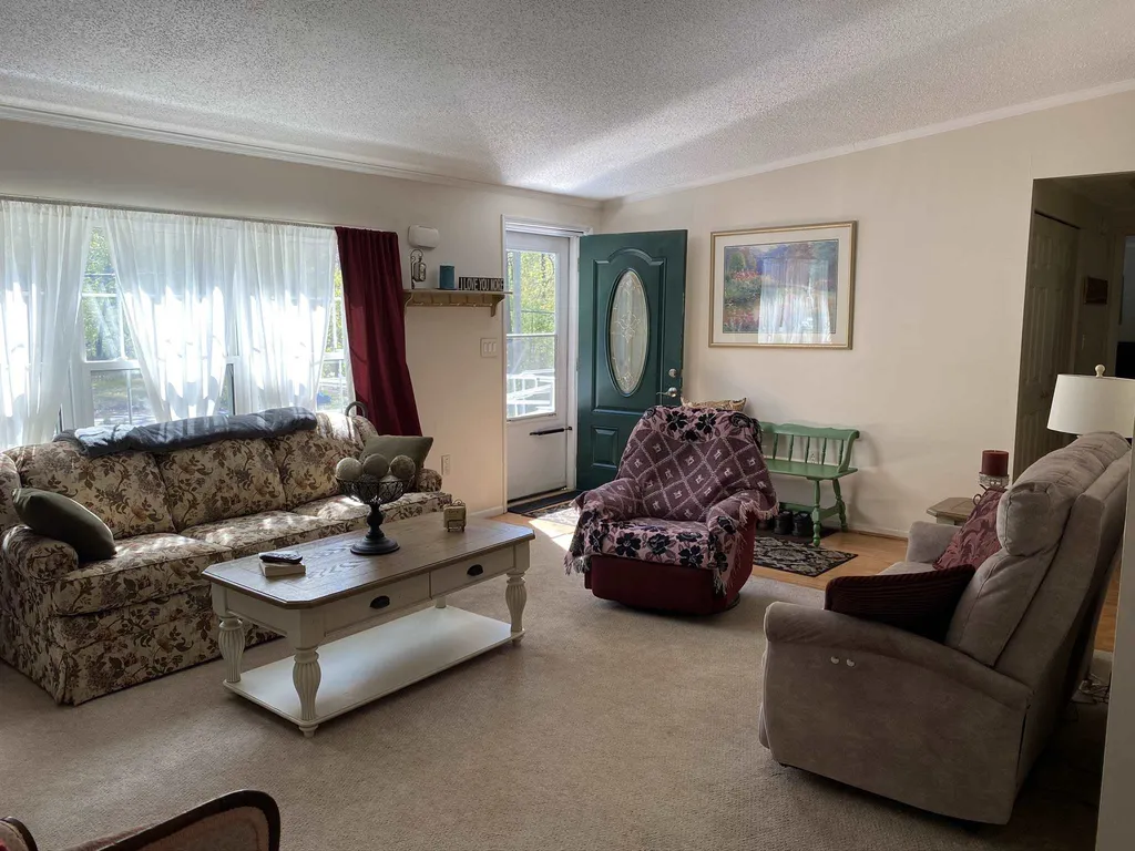 103 Linden Street Exeter NH 03833