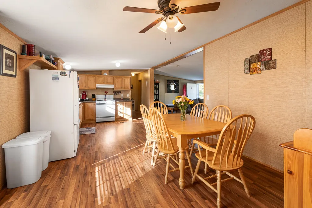 18 Wesley Street Danville NH 03819