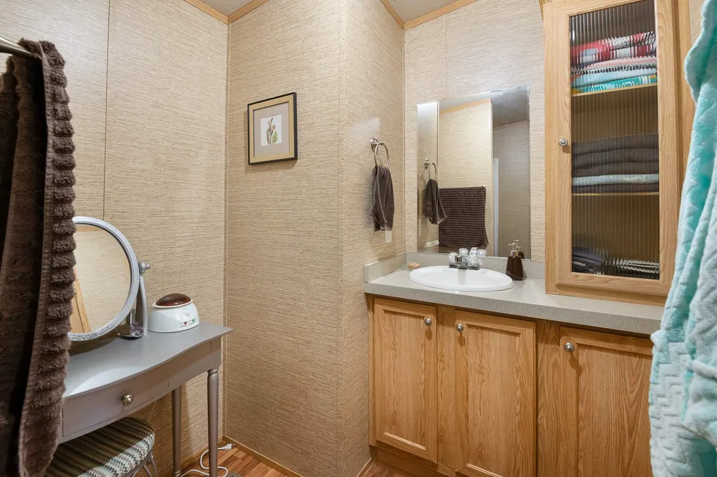 18 Wesley Street Danville NH 03819