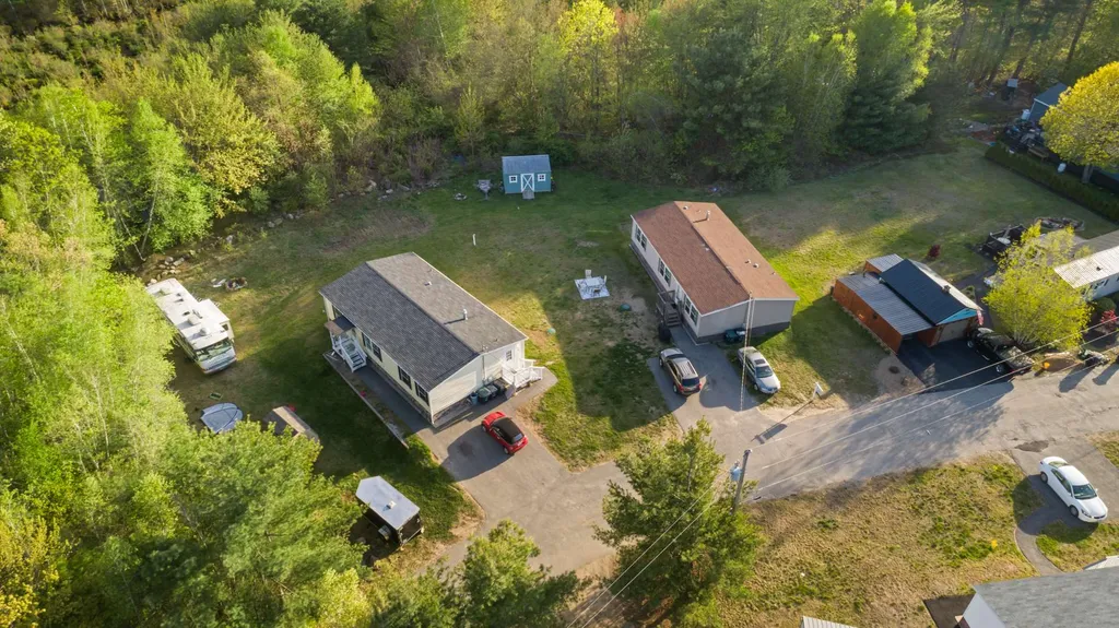 18 Wesley Street Danville NH 03819
