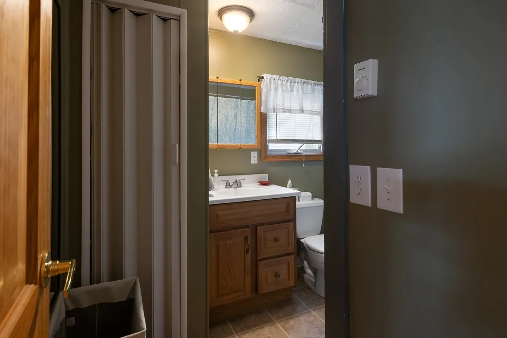 8 Wesley Street Danville NH 03819