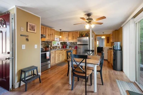 8 Wesley Street Danville NH 03819