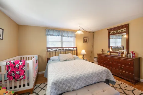8 Wesley Street Danville NH 03819