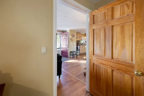8 Wesley Street Danville NH 03819