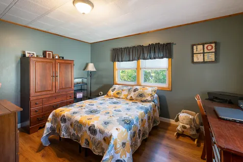 8 Wesley Street Danville NH 03819