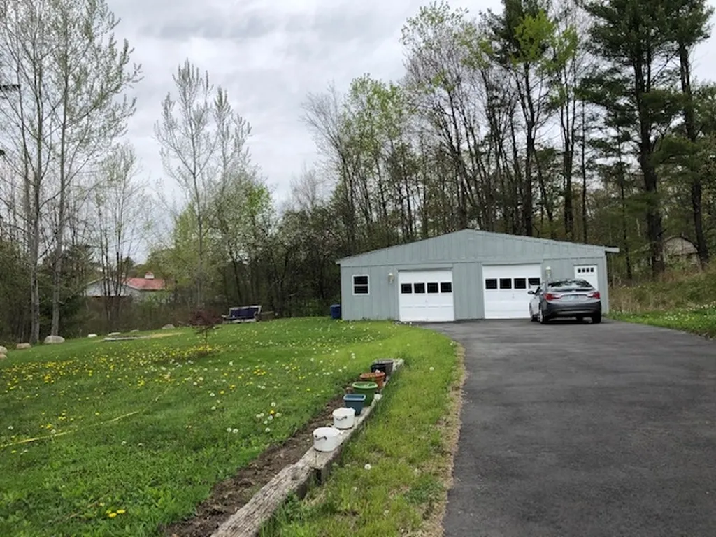 10 Lawrence Street Winchester NH 03470