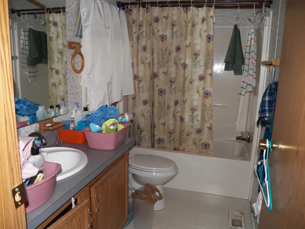 7 Acre Street Raymond NH 03077