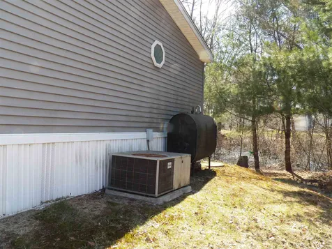 7 Acre Street Raymond NH 03077