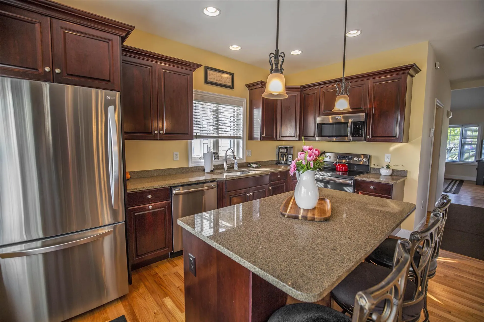 104 Mountain Village Road Windham NH 03087
