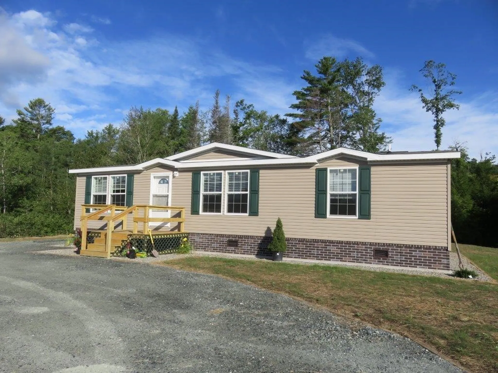 59 Nh Route 118 Canaan NH 03741