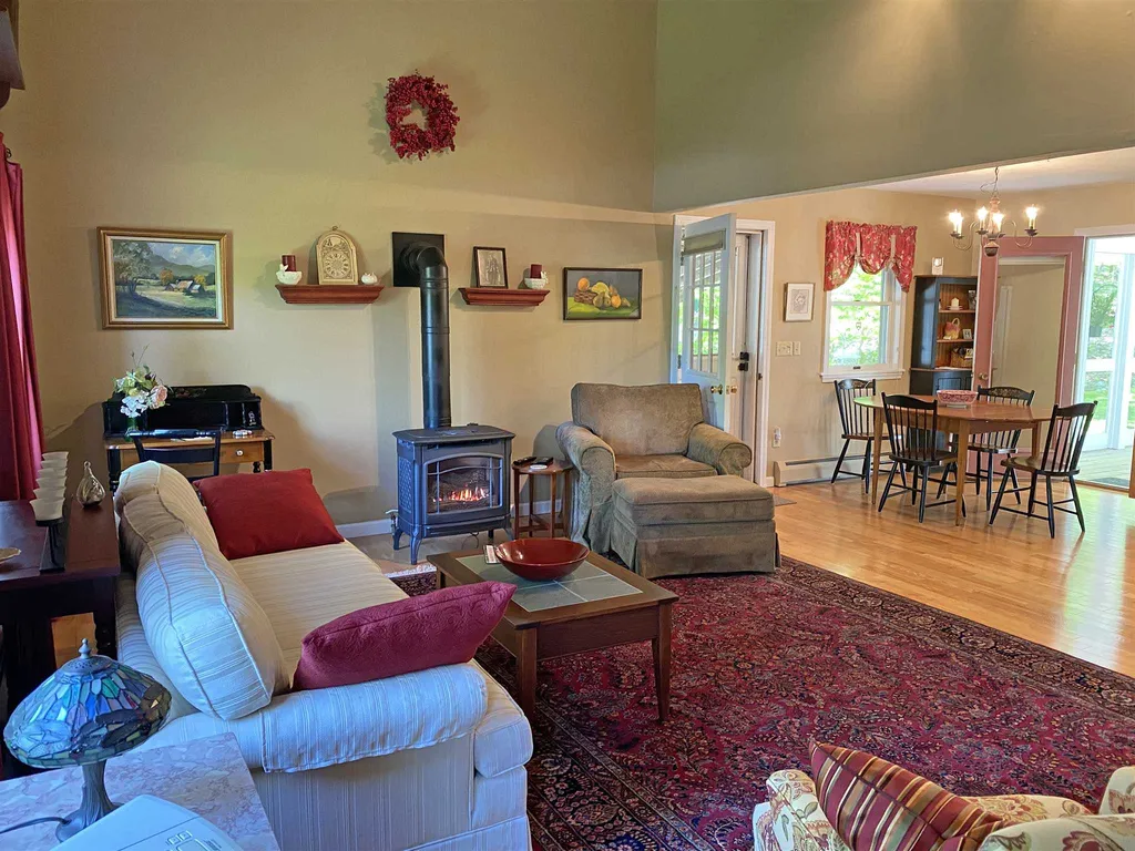 300 Jennifer Lane Manchester VT 05255
