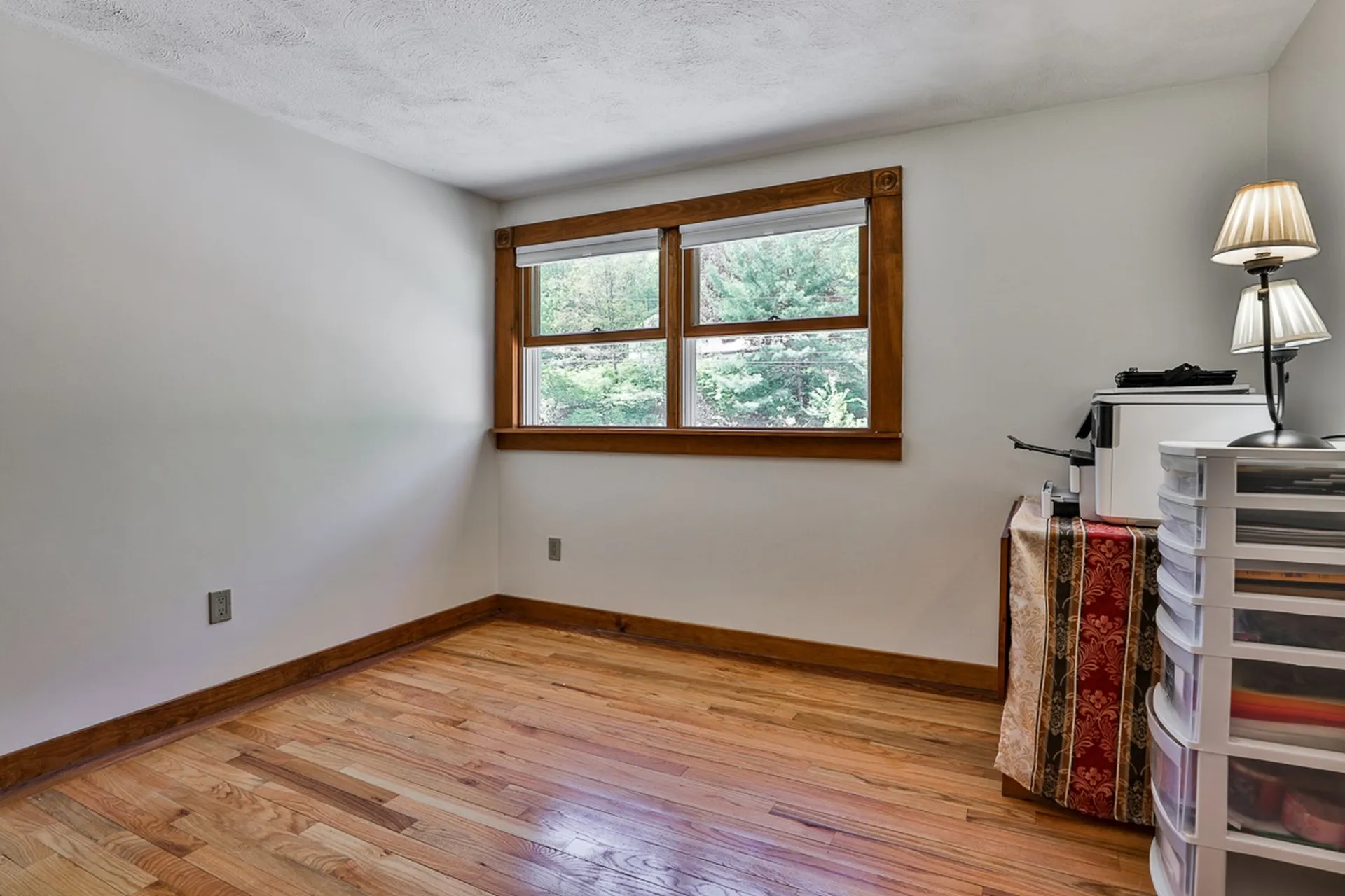 23 Beechwood Road Hudson NH 03051