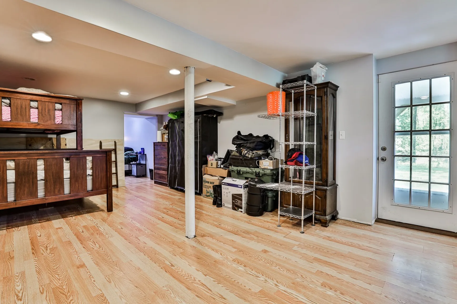 23 Beechwood Road Hudson NH 03051