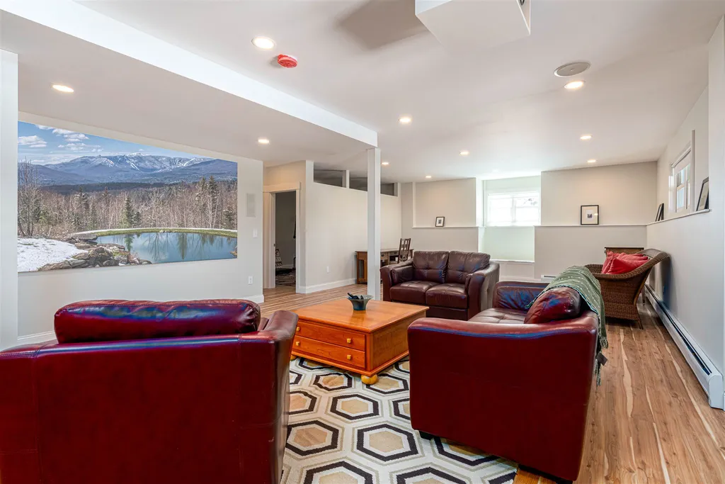 647 Putnam Forest Road Stowe VT 05672