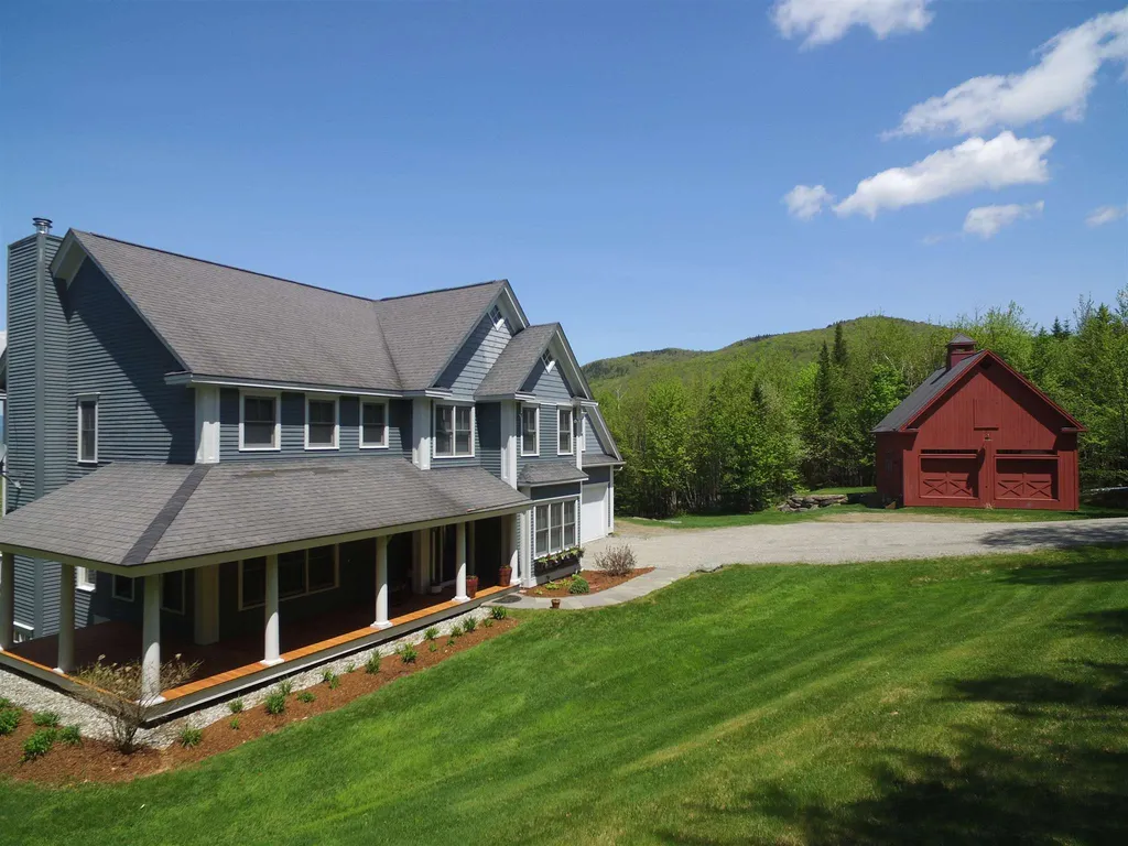 647 Putnam Forest Road Stowe VT 05672