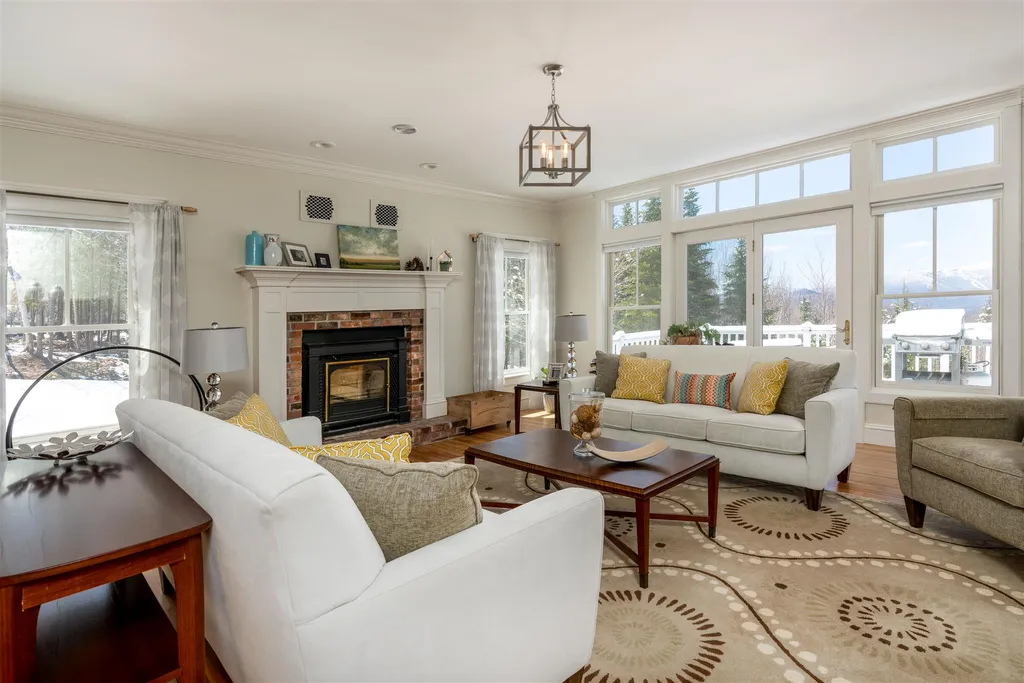 647 Putnam Forest Road Stowe VT 05672
