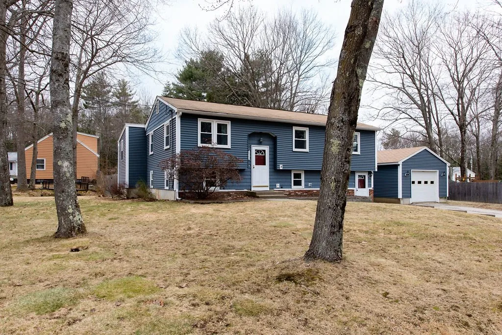 34 Vernon Avenue Rochester NH 03867