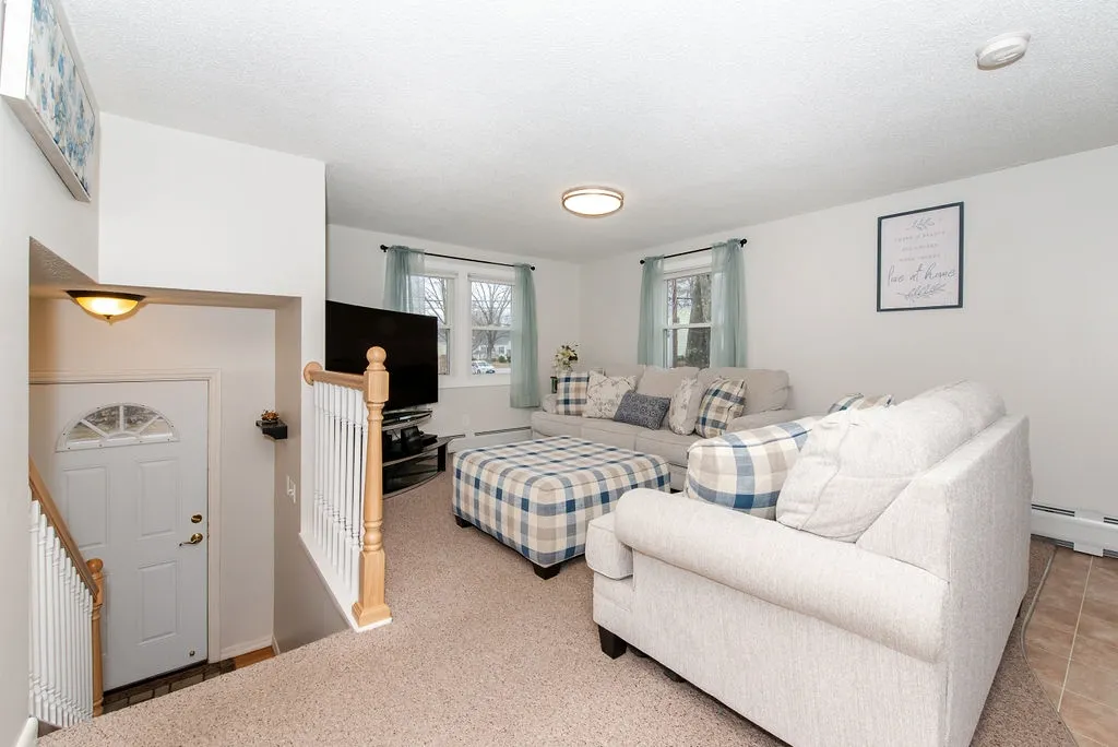 34 Vernon Avenue Rochester NH 03867