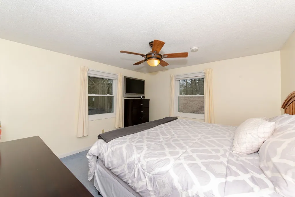 34 Vernon Avenue Rochester NH 03867