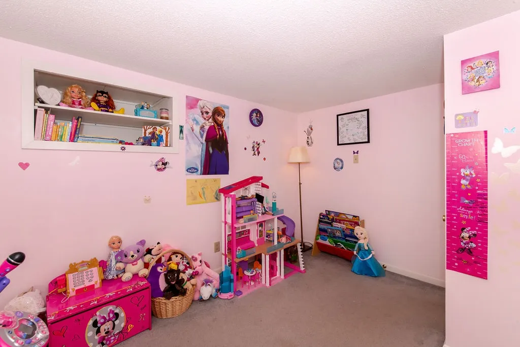 34 Vernon Avenue Rochester NH 03867