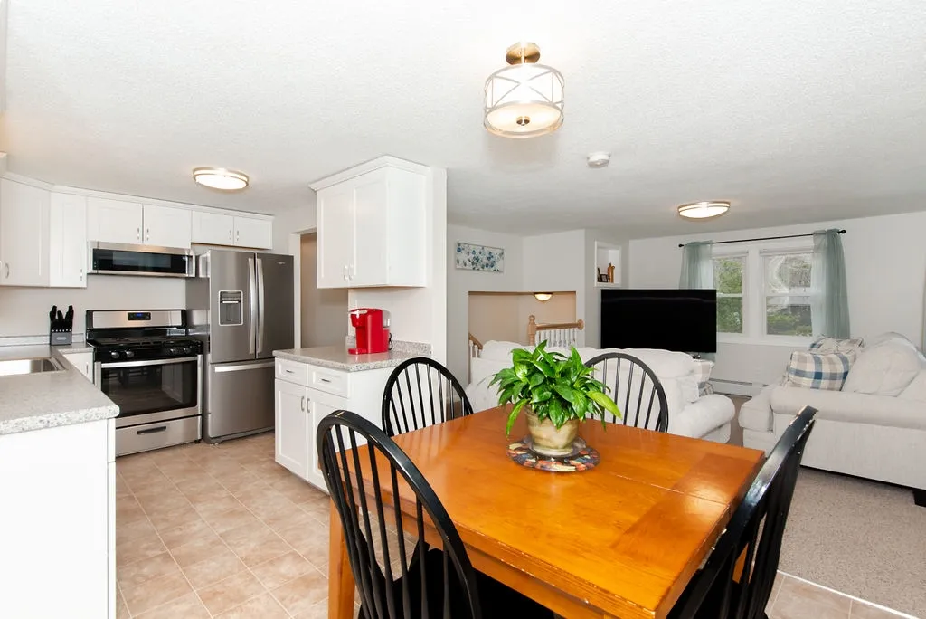 34 Vernon Avenue Rochester NH 03867