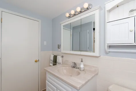 34 Vernon Avenue Rochester NH 03867