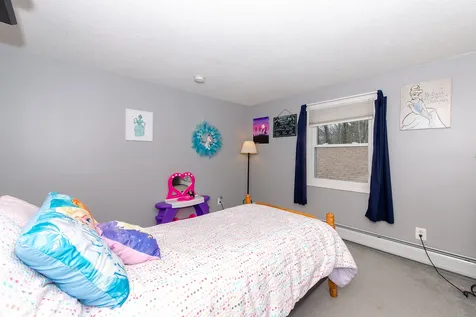 34 Vernon Avenue Rochester NH 03867