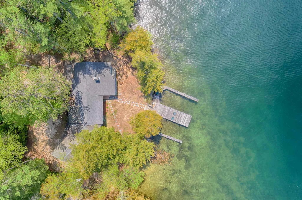 130 Oakwood Road Wolfeboro NH 03894